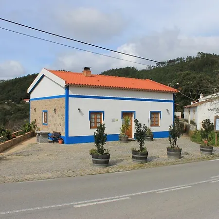 Çiftlik konaklama Horta Do Ze Miguel *