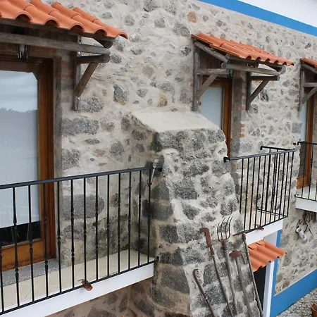 Фермерский дом Horta Do Ze Miguel Моншики